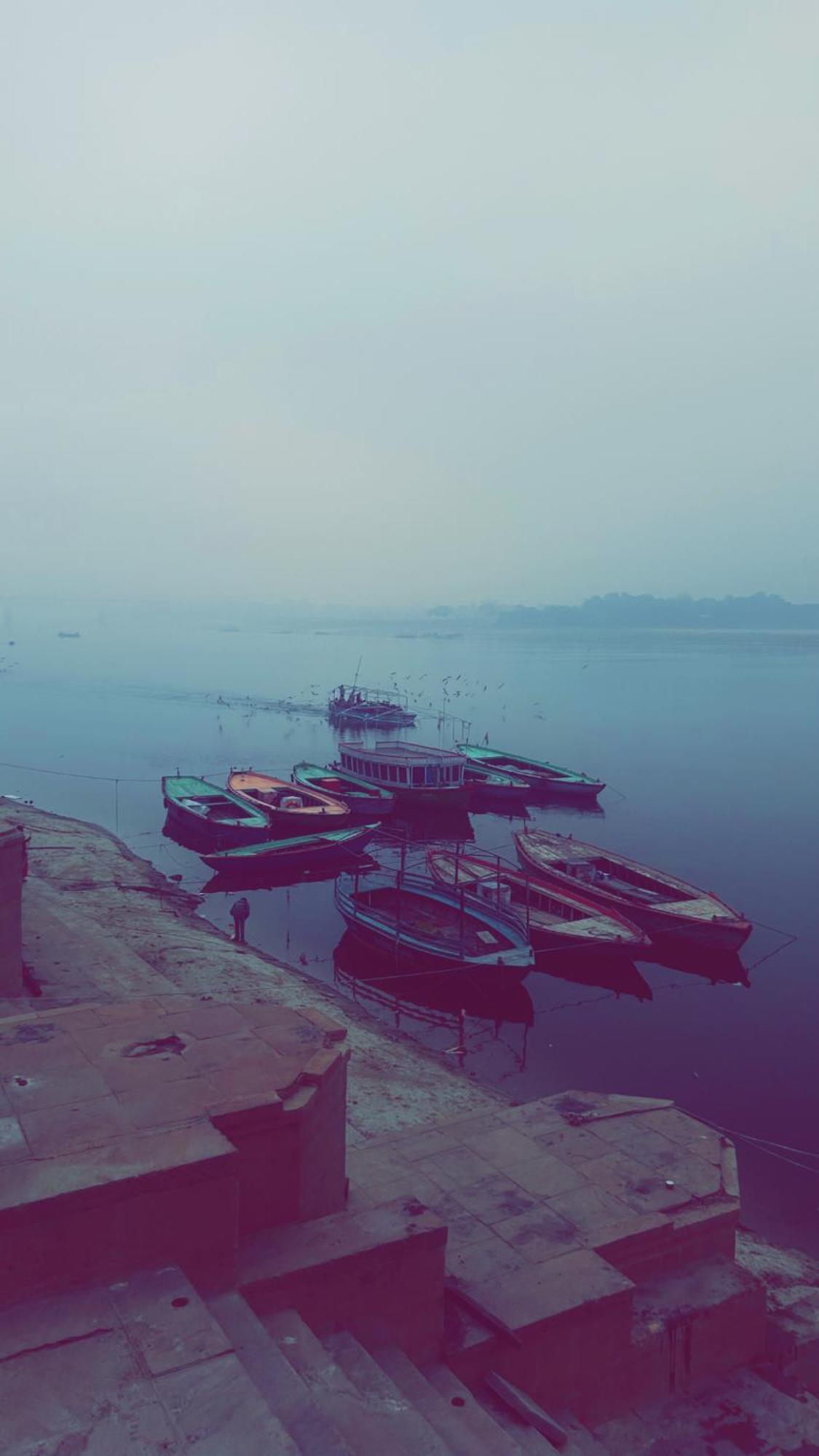 Tandon Lodge On The Ganga Ghat Homestay พาราณสี ภายนอก รูปภาพ