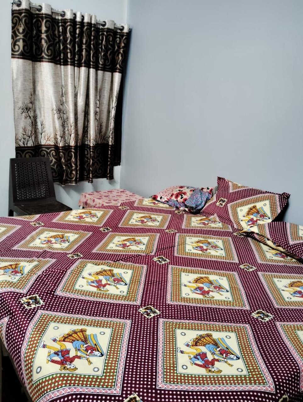 Tandon Lodge On The Ganga Ghat Homestay พาราณสี ภายนอก รูปภาพ